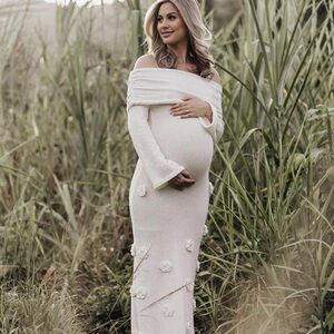 SOLD!! BNWT Off-Shoulder Maternity Dress